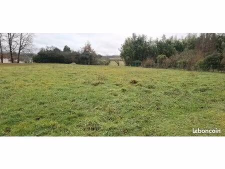 terrain 937 m² la rochefoucauld