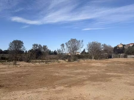 terrain constructible viabilisé à vendre