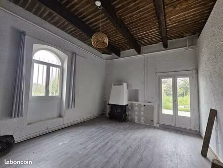 appartement 110m² à saint chamas