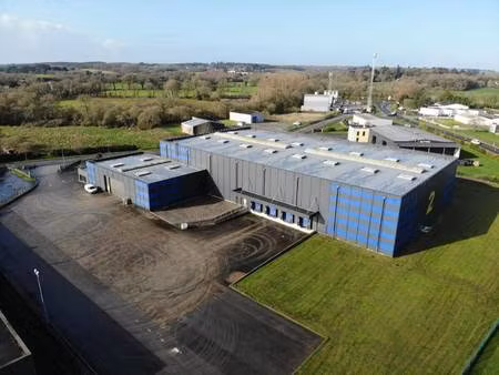 local d'activités à vendre