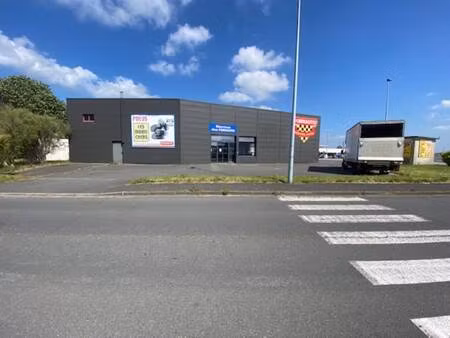 local d'activités à vendre