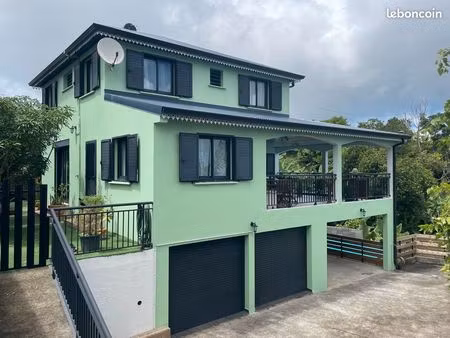 maison individuelle avec de beaux volumes et de nombreux atouts
