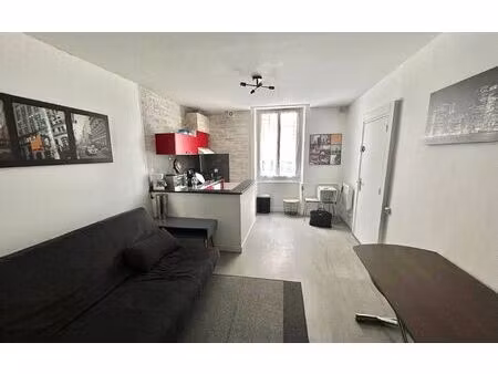 location appartement  m² t-1 à périgueux  390 €