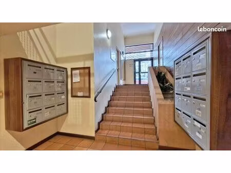 studio 1 pièce 19 m²