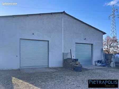 local 269 m² arnas