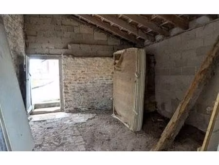 maison auberive m² t-4 à vendre  19 000 €