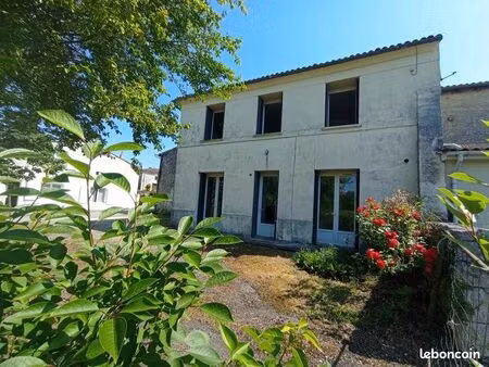 maison 4 pièces 110 m²