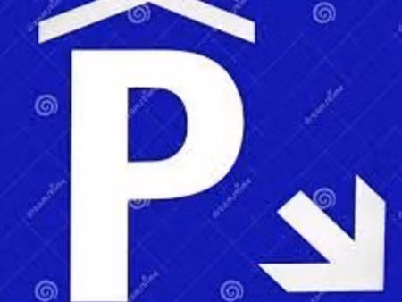 place de parking souterrain le dôme