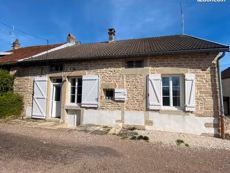 maison ancienne 78m² avec jardin et garage