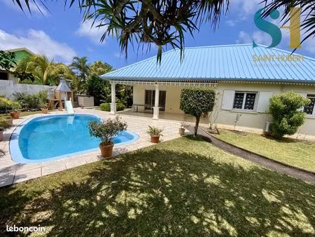 villa 4 pièces 76 m²