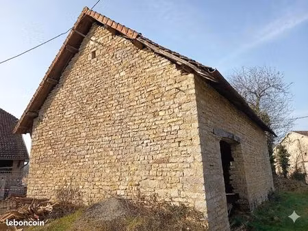 inconnu 1 pièce 140 m²