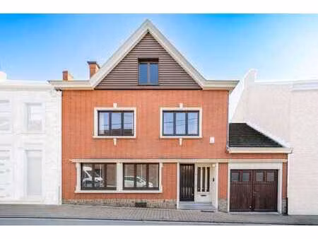 charmante maison avec jardin et garage-à partir de 197.000€