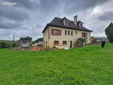 pavillon 6 pièces 186 m²