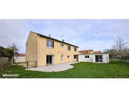 maison 8 pièces 177 m²