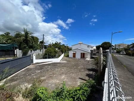 maison t5 rénovée à neuf — bagatelle  sainte-suzanne