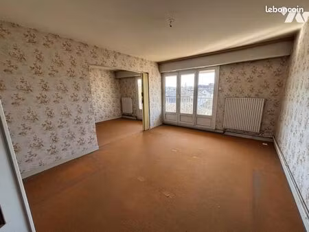 appartement 4 pièces 84 m²