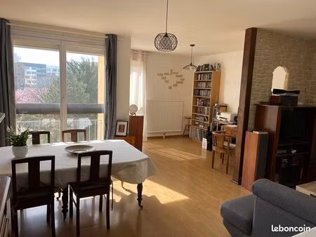 appartement 4 pièces 75 m²