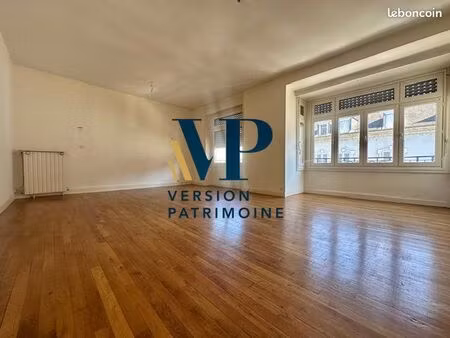 appartement 2 pièces 64 m²