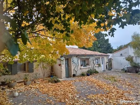 longère centre bourg andilly