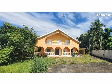 spacieuse maison f6 210m² avec grand terrain 1085m²