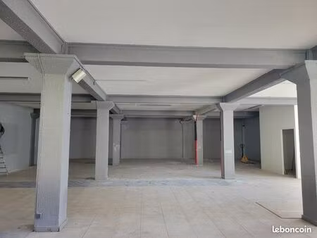 bar 300 m² baie-mahault