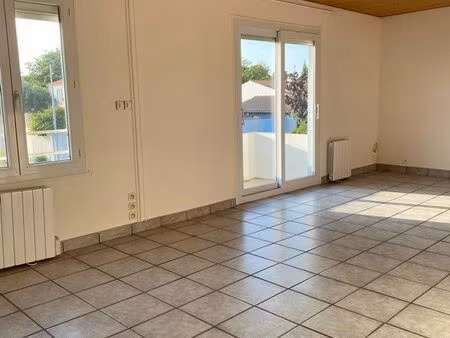 maison proche la rochelle