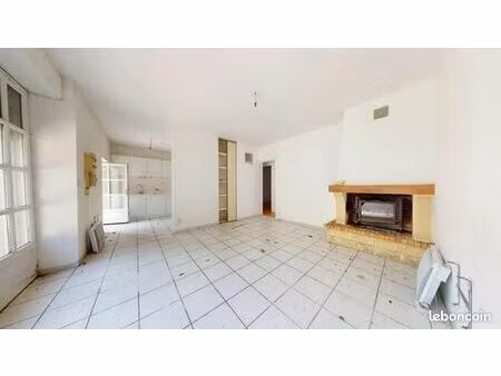 propriété 18 pièces 375 m²