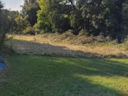 terrain 1 400 m² tocane saint apre