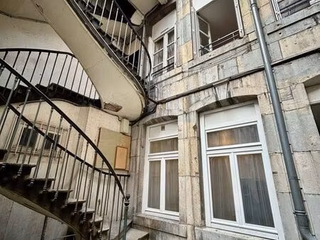 local / appartement de 58 m²