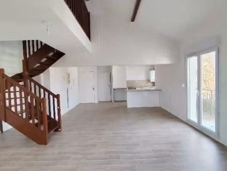 appartement 4 pièces 101 m²