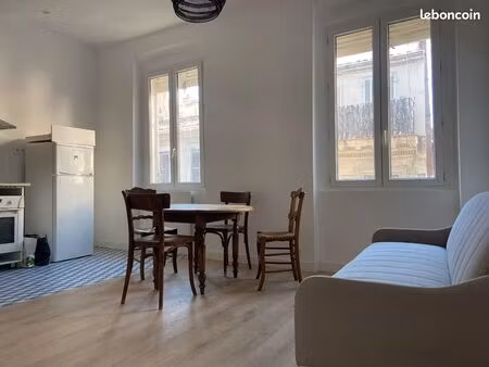 t2  32 m2  lumineux  centre  calme  neuf