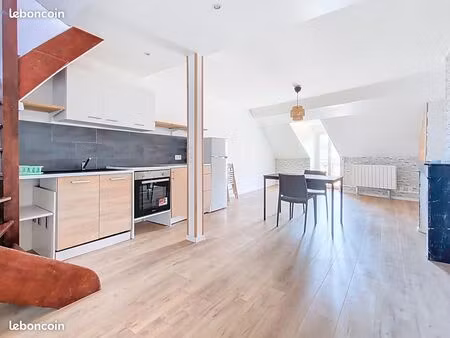 apt rénové 51m2 meublé