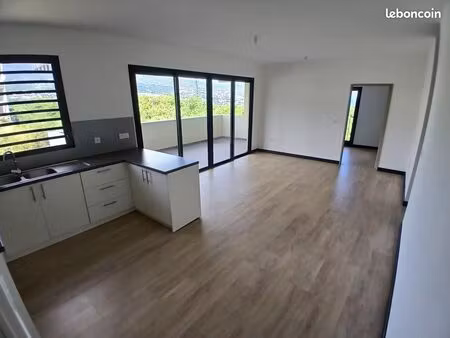 appartement 3 pièces 63 m²