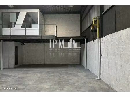local d'activite 140 m² rognac