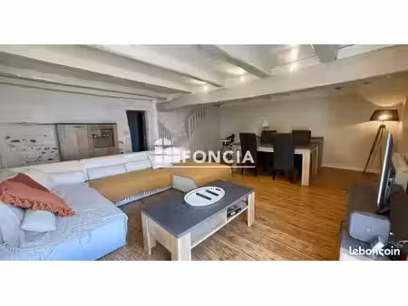 maison de bourg en pierre rénovée 116 m² + grange + terrain – st coutant-le-grand