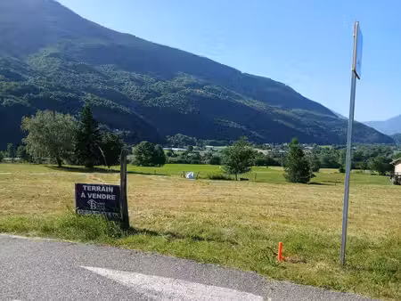 terrain à vendre