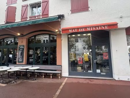 local commercial à louer