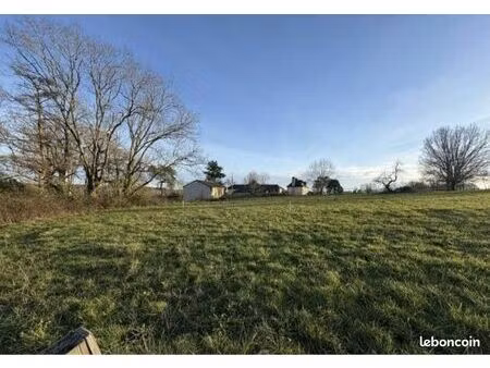 terrain constructible 1291m2