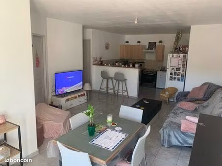 à louer sur châteaurenard appartement t3