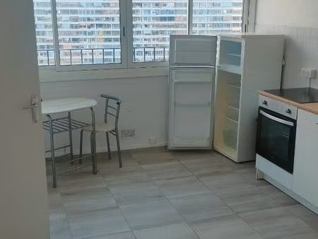 location t2 meublé résidence la rouviere