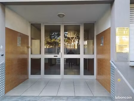 local dans cabinet medical / paramedical à louer