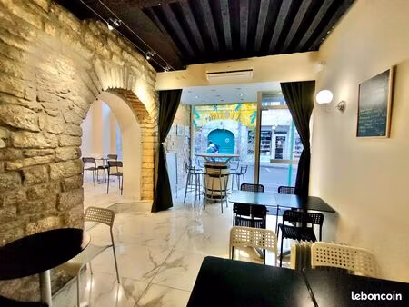 fond de commerce 73 m² besançon