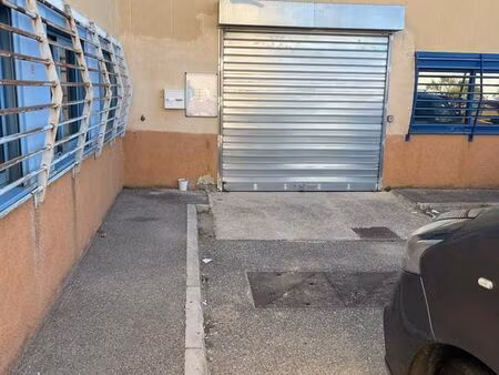 entrepôt 280 m2 vitrolles