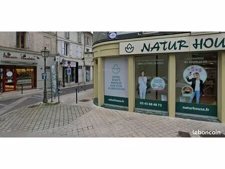 local commercial 73 m² angoulême
