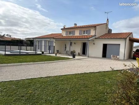 maison rénovée 4 chambres