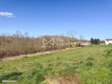 terrain 831 m² moras-en-valloire