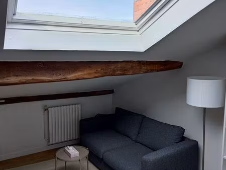 chaleureux studio meublé