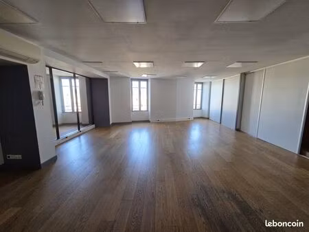bureaux 218 m² angouleme