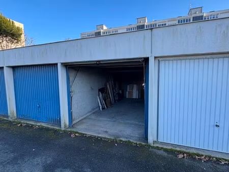 garage fermé 14 31 m² à louer – puilboreau / la rochelle – sécurisé