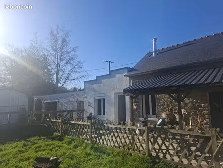 maison et terrain  dépendances et box à cheveaux merdrignac